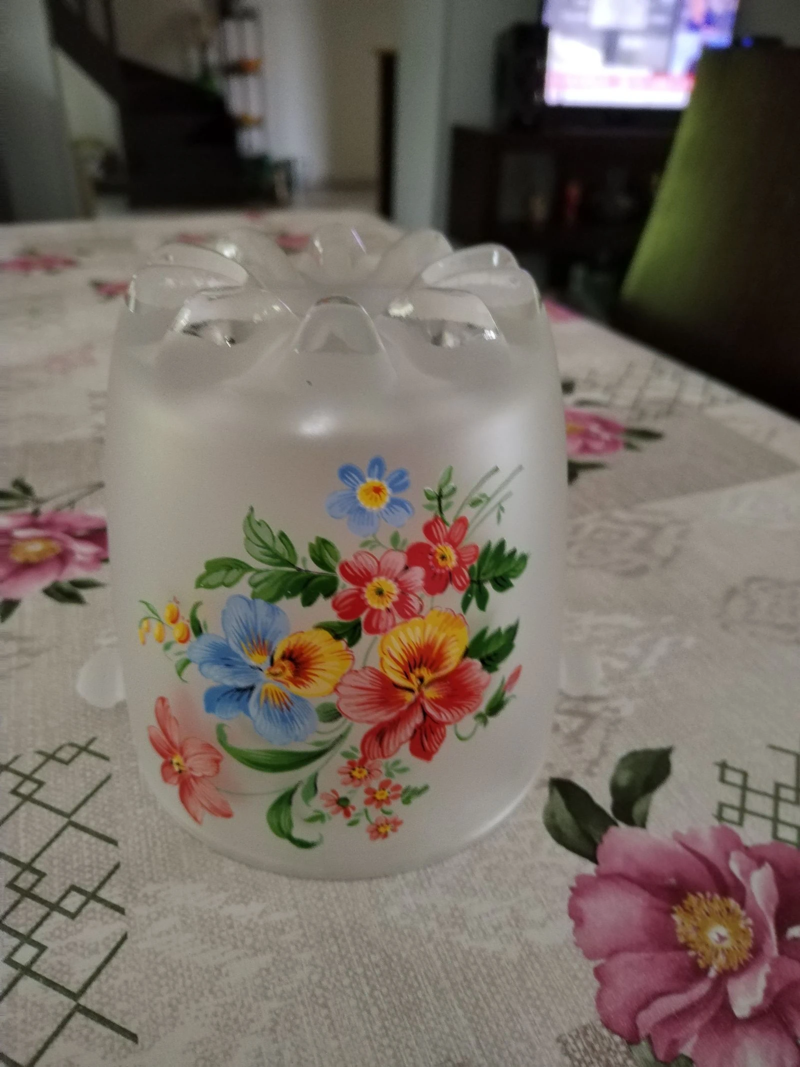 Hermoso cubo para hielo vintage con decoraciones florales de campo, vidrio escarchado – photo 3